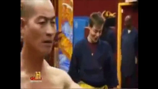 Top 3 Shaolin Monks - Sifu Shi Yan Ming, Yi Long, Wang Bo☯World's Mysterious Living Qi Gong Legends смотреть онлайн