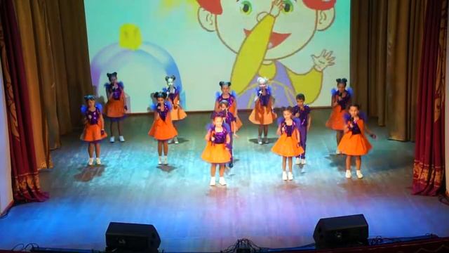 Детский вокальный коллектив "Капельки", г Семёнов (средний состав) - "Лялечка". смотреть онлайн