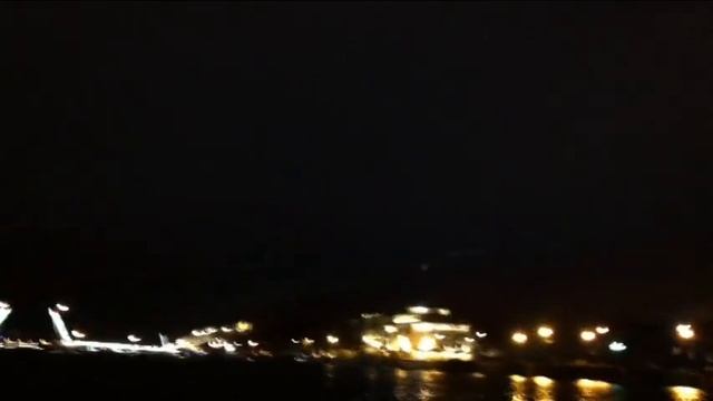 Выход через рыболовную лодку смотреть онлайн