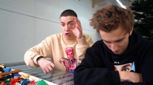 КТО ЛУЧШЕ ПОСТРОИТ из ЛЕГО, ПОЛУЧИТ ЭТО ЧЕЛЛЕНДЖ !