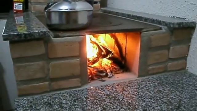 testando fogao a lenha que fiz pro cunhado. смотреть онлайн
