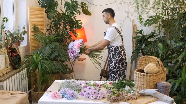 Букет в спиральной технике от Дмитрия Туркан #магияфлористики #азбукафлориста смотреть онлайн