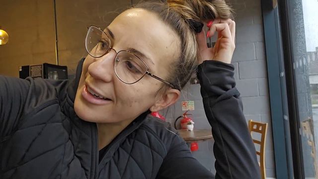 Facing Challenges: Gym, Work, and Stress смотреть онлайн
