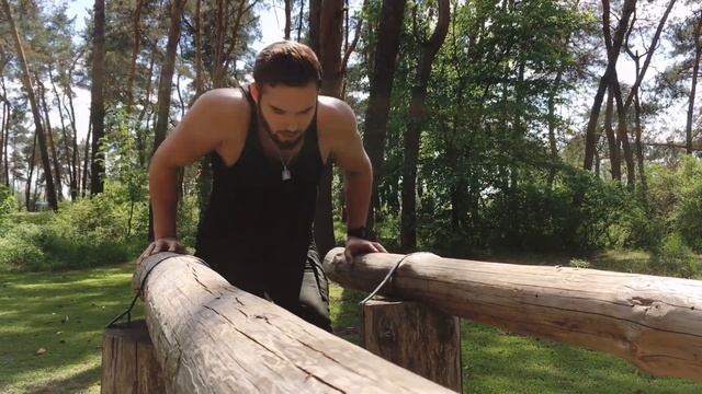 Как накачать трицепс на улице, дома? 3 мощных упражнения!!! смотреть онлайн