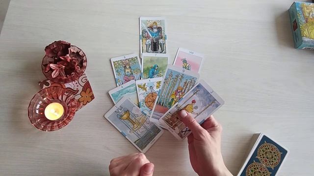 Что он хочет мне сказать, но молчит? Таро Онлайн Расклад DREAM HOUSE TAROT смотреть онлайн
