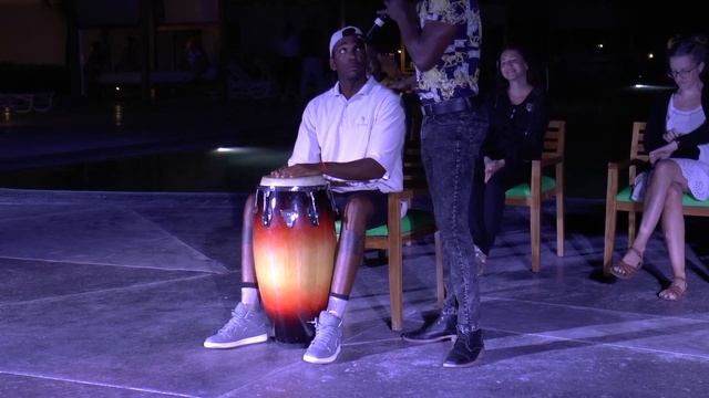 Кубинские танцы, вечерняя анимация. Отель Iberostar Selection Esmeralda 5. Куба. Остров Кайо Крус смотреть онлайн