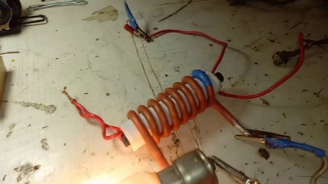 постоянный ток и переменное напряжение или наоборот? смотреть онлайн