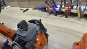 Husqvarna 525RX fűkasza bemutatása szétszerelt állapotában