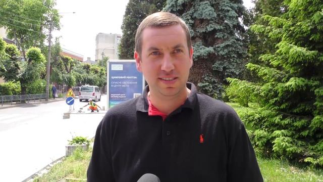 Ремонти дворів та вулиць у Франківську тривають смотреть онлайн