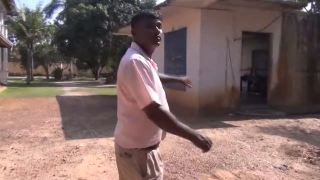 Добыча драгоценных камней на Шри Ланке.#srilanka смотреть онлайн