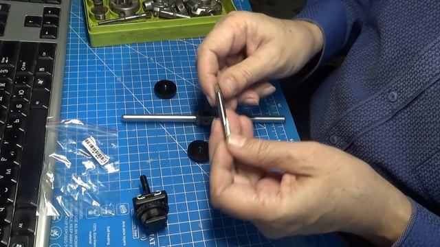 Метчик 1/4 20 UNC для фототехники / штатива смотреть онлайн