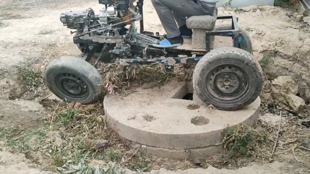 Испытание самодельного мини трактор с двумя кпп, 12 скоростей 7.5 л,с #самоделки #трактор #мотоблок смотреть онлайн