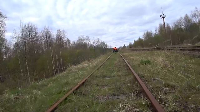 ДРЕЗИНА - НАС ЗАДЕРЖАЛИ - ПРОЕЗД НА СПЕЦ. ПУТИ!