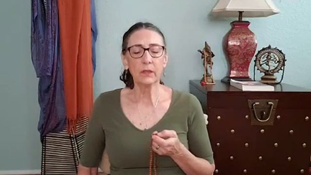 Mantra 108 Day 14 Sarve Bhavantu смотреть онлайн