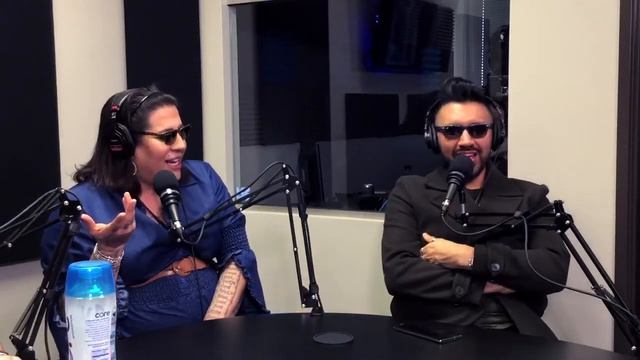 Chris Sapphire & Lady G in Studio смотреть онлайн