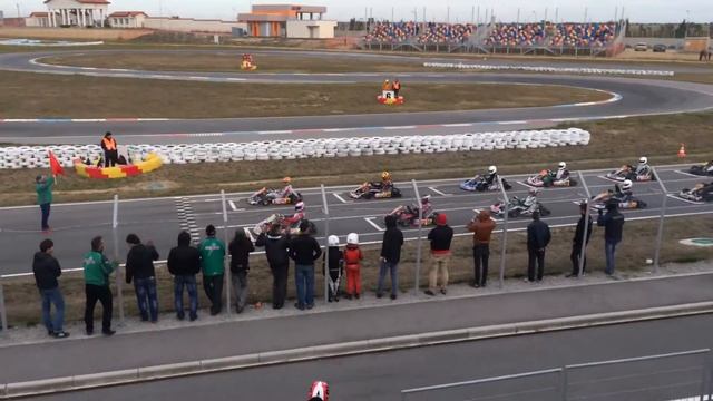 Старт KZ2. 2.5 сек 100км/ч смотреть онлайн