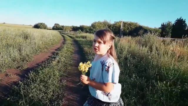 ЧЕМ ЗАНЯТЬСЯ ЛЕТОМ смотреть онлайн