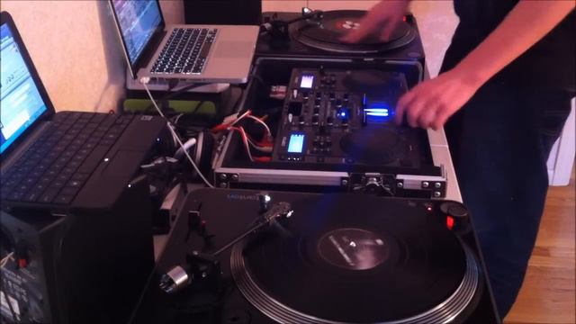 Rebecca Black Gets Hit by The BASS CANNON- DJ 8bit (for Samfd4) смотреть онлайн