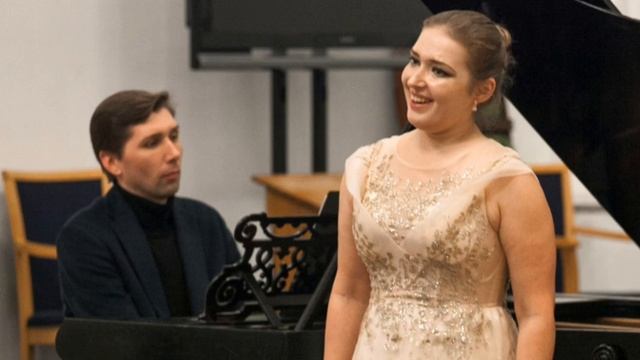 Н. Харито "Отцвели хризантемы" - Ольга Антипова (сопрано), Дмитрий Максименко (фортепиано) смотреть онлайн