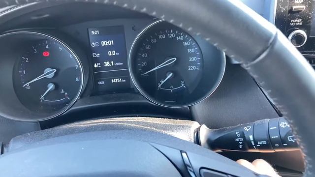 Toyota CH-R, 2020, vynulování/reset olejového servisu смотреть онлайн