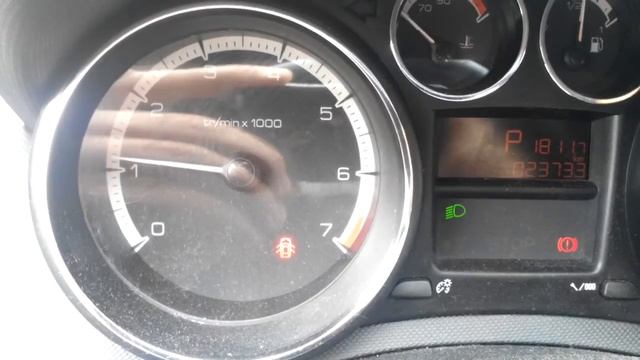 Пежо 408 плавают обороты смотреть онлайн