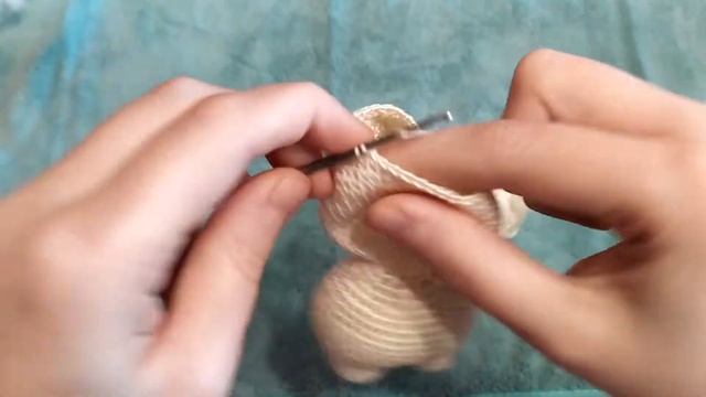 Пупс крючком мк. Цыпленок крючком. Мастер класс. Пасхальные идеи. Пасхальный декор. Хенд мейд. смотреть онлайн