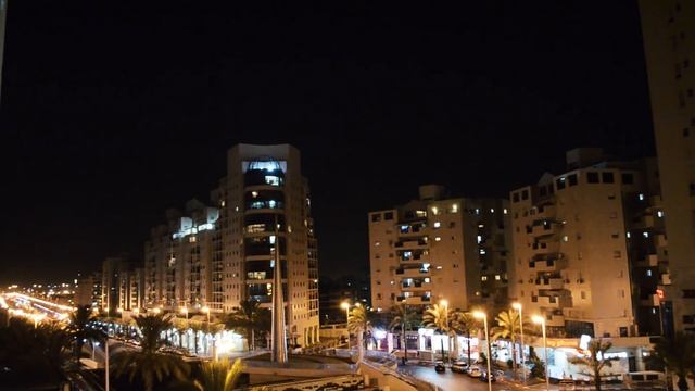 Rockets From Gaza Strike Ashdod смотреть онлайн