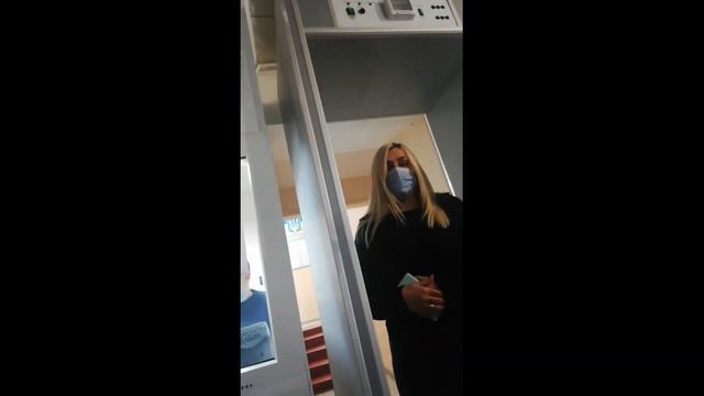 Журналистов не пускают в помещение суда. смотреть онлайн