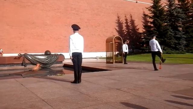 Смена караула на Красной Площади смотреть онлайн
