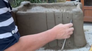Арт-бетон. Уличный вазон из цемента и пластикового ящика!
