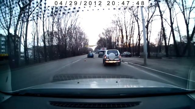 Абакан.ДТП. 29.04.12. Пушкина. Марч ударился о бордюр смотреть онлайн