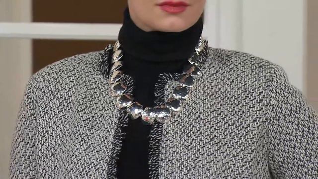 Joan Rivers Classic Collar Style Hammered Link Necklace with Stacey Stauffer смотреть онлайн