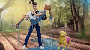 Барби упала в лужу - прогулка испорчена? Барби и Кен видео с куклами для девочек - Барби на русском