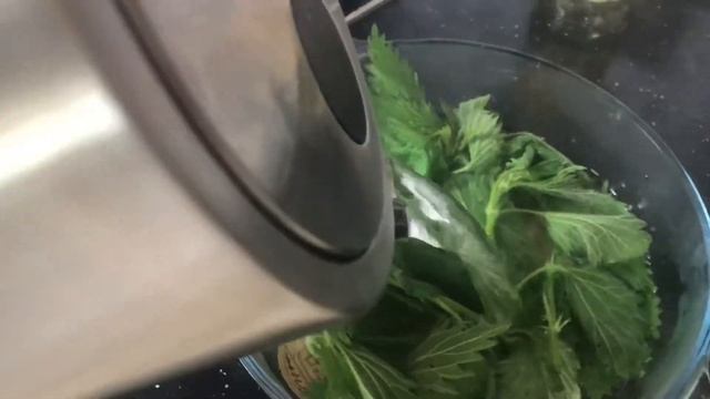 Невероятно легкий и летний супчик из крапивы!!