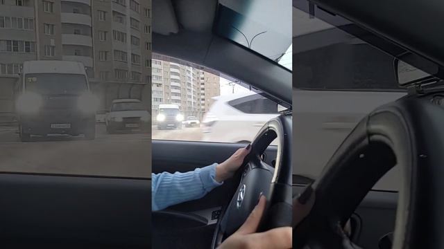 КРУГОВОЕ ДВИЖЕНИЕ #автоучитель03 #автошколауланудэ #уланудэ #урокивождения #automobile #шортс смотреть онлайн