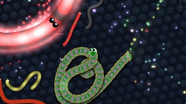 Slither.io Best Pro Snake Vs Giant Noob Snakes - Epic Slitherio Gameplay