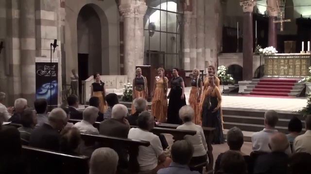 Eriks Ešenvalds: O salutaris hostia - Latvian Voices смотреть онлайн