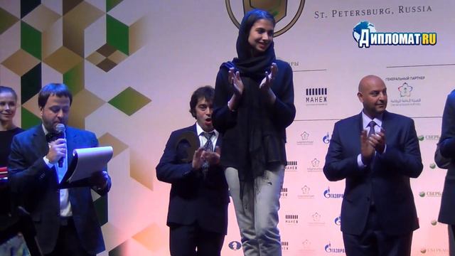 Magnus Carlsen wins the World Blitz Championship смотреть онлайн