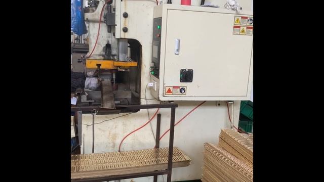 Key Blanks Production Process - Wah Lin смотреть онлайн