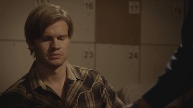 Администрация Транспортной Безопасности Америки: оранжевый уровень. "Просто расслабься" [rus subs] смотреть онлайн