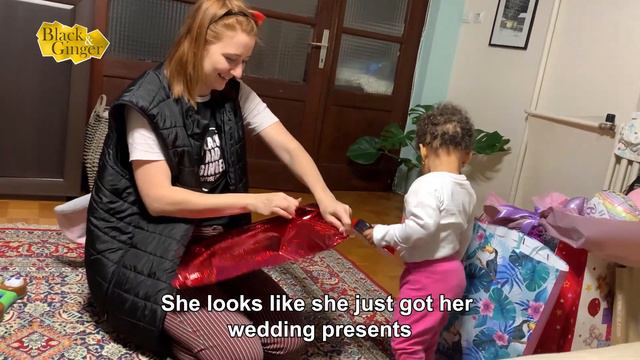 Frida's First Birthday Party (Black And Ginger) смотреть онлайн
