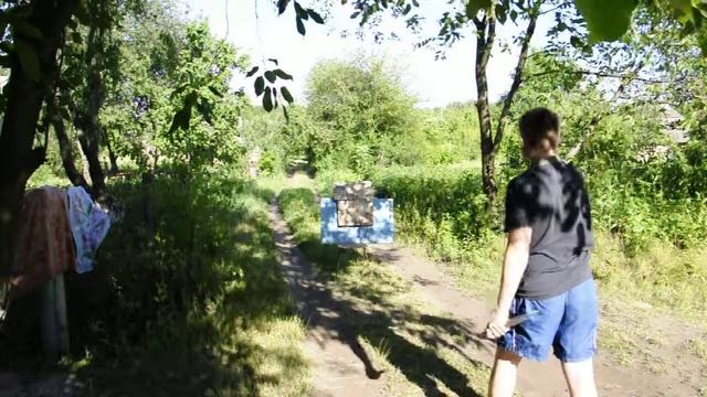 Метание ножей. Обучение на даче от Игоря смотреть онлайн