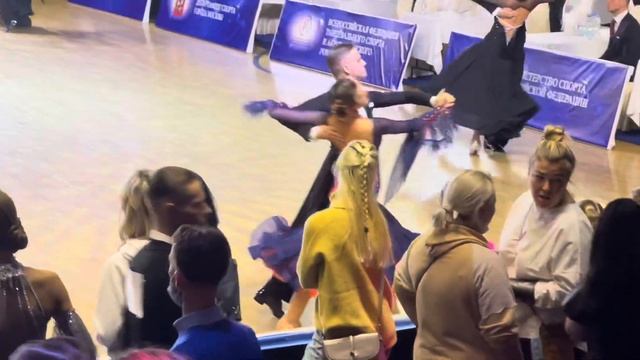 Рябченко Игорь - Рейвах Екатерина. Танго 1/8 RS смотреть онлайн