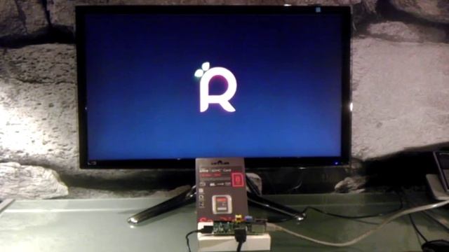 Raspberry Pi with SanDisk 8Gb Ultra SDHC boot XBMC in 30sec. смотреть онлайн