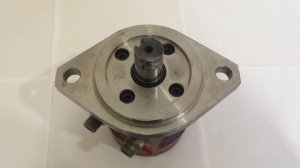 кму юник гидромотор  поворота Unic