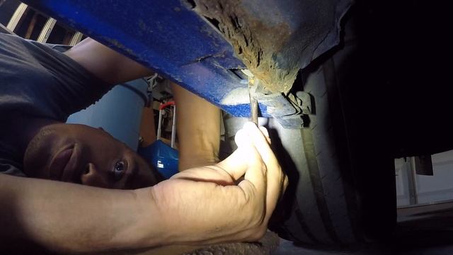How to Remove Side Skirts on a 2006-2007 Subaru Impreza WRX STi смотреть онлайн