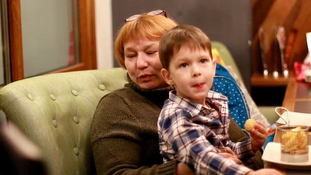 Gender reveal party! Кто же ты, малыш? смотреть онлайн
