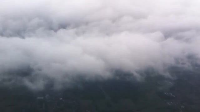 ABOVE GENEVA AIRPORT смотреть онлайн