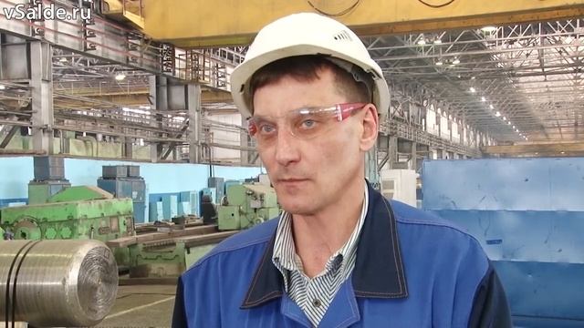 И мастерски срезать корону... Токарь ВСМПО Геннадий Кантур смотреть онлайн