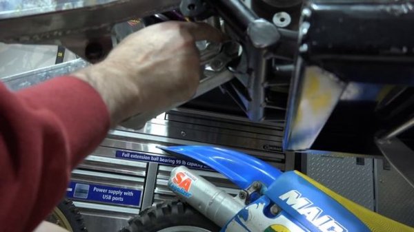 Zabel 700 Dirtbike Build Part 2: Starting to put it together